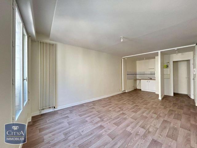 Location appartement 2 pièces Laval 53
