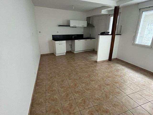Location appartement 2 pièces Laval 53