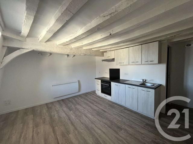 Location appartement 2 pièces Laval 53