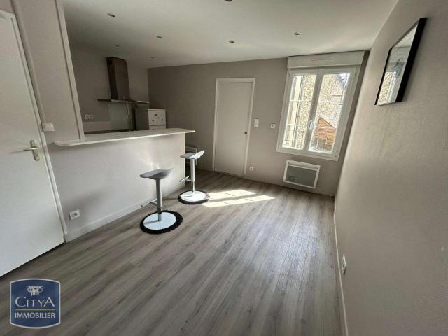 Location appartement 2 pièces Laval 53