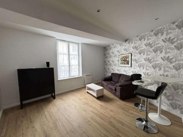 Location appartement 2 pièces Laval 53