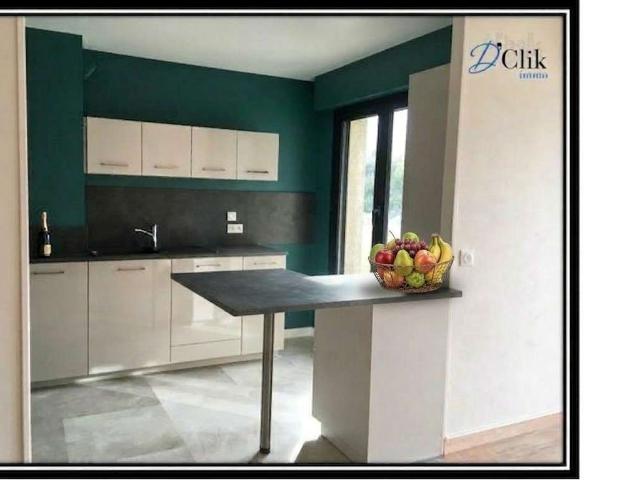 Location appartement 2 pièces Laval 53