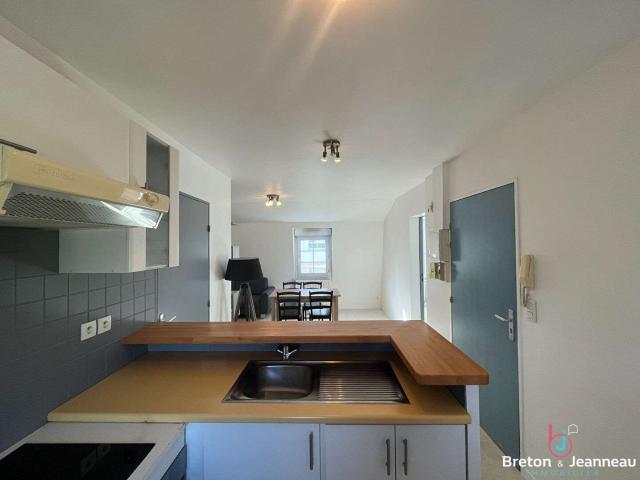 Location appartement 2 pièces Laval 53