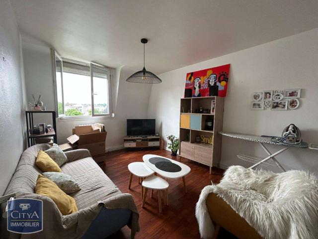 Location appartement 2 pièces Laval 53