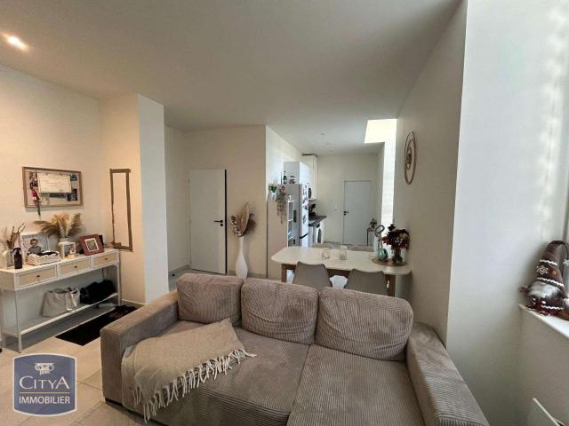 Location appartement 2 pièces Laval 53