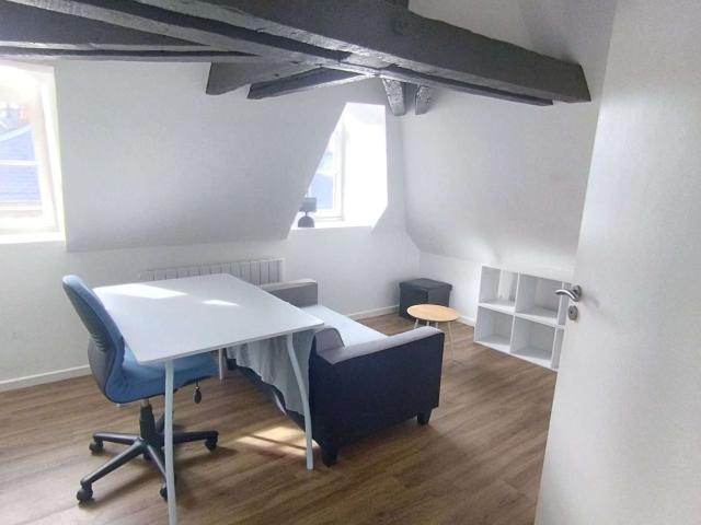Location appartement 2 pièces Laval Le Tertre 53