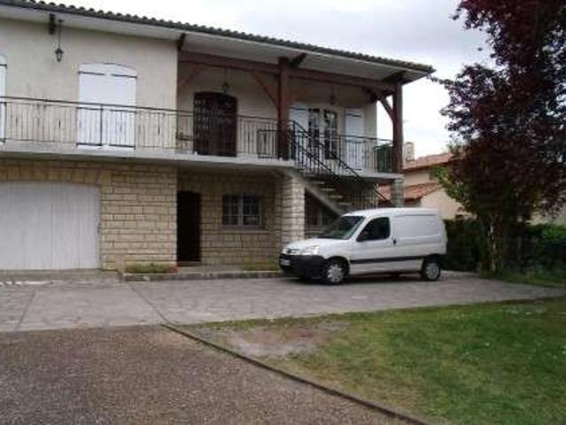 Location appartement 2 pièces Le Taillan Médoc 33