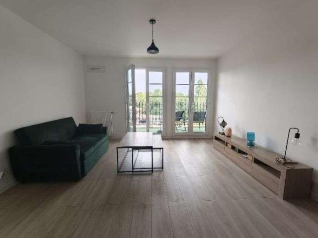 Location appartement 2 pièces Le Blanc Mesnil 93