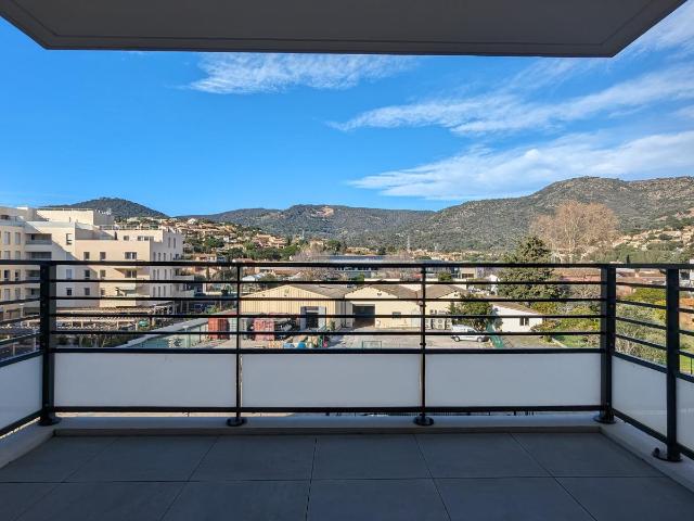 Location appartement 2 pièces LE LAVANDOU 48m² à 793.77€/mois CDC Habitat