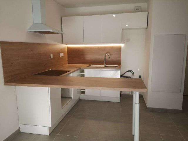 Location appartement 2 pièces Le Muy 83