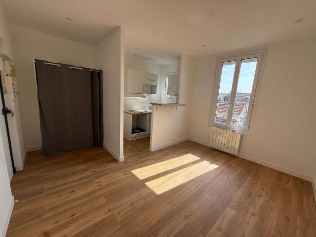 Location Appartement 2 pièces LES PAVILLONS SOUS BOIS 93320