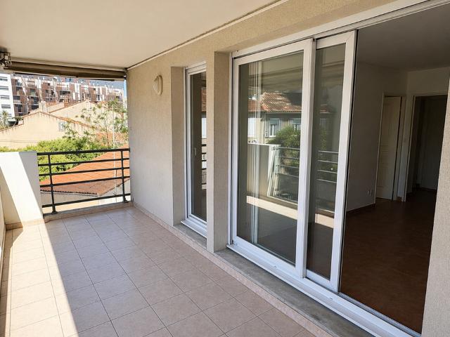 Location appartement 2 pièces Marseille 05 13005 867796