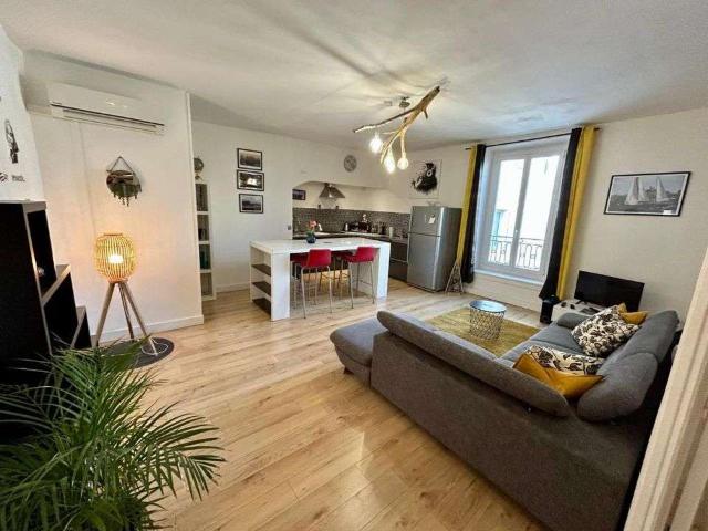 Location appartement 2 pièces Marseille 1er 13
