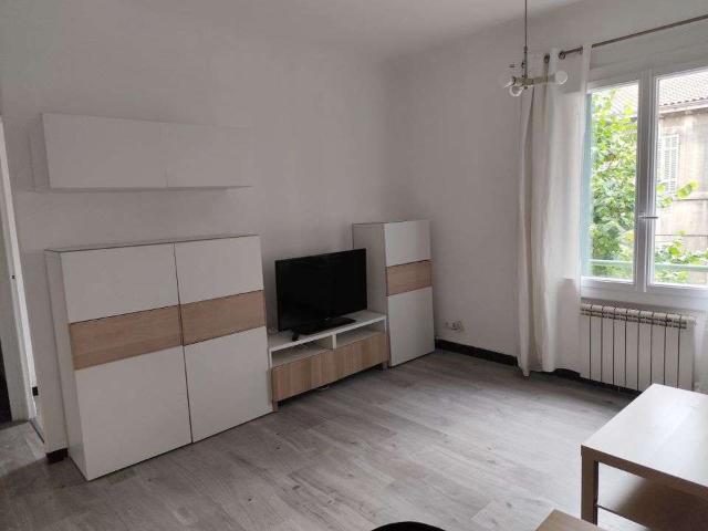 Location appartement 2 pièces Marseille 5e 13