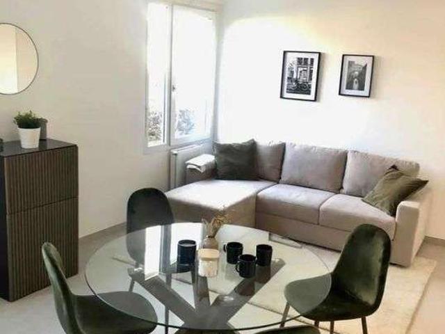 Location appartement 2 pièces Marseille 8e 13