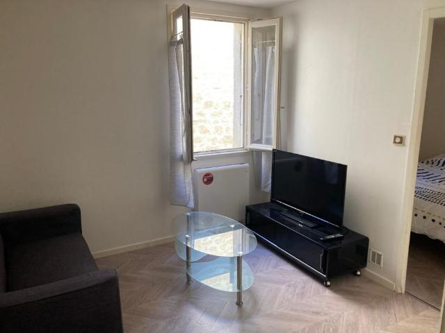 Location Appartement 2 pièces Meublé 30m² SAINTES 17100