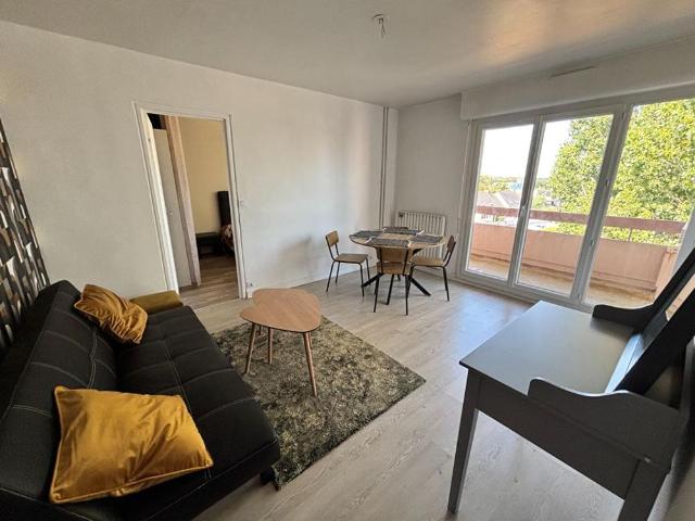 Location Appartement 2 pièces Meublé 35m² ST BRIEUC 22000