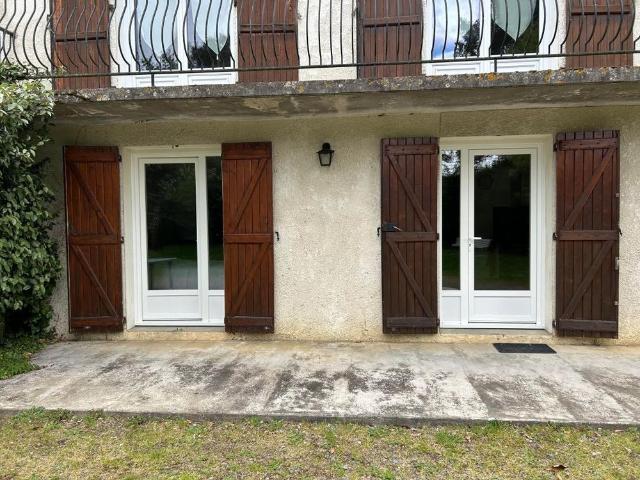 Location Appartement 2 pièces Meublé 37m² AIRE SUR L ADOUR 40800