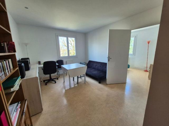 Location Appartement 2 pièces Meublé 38m² AUTUN 71400