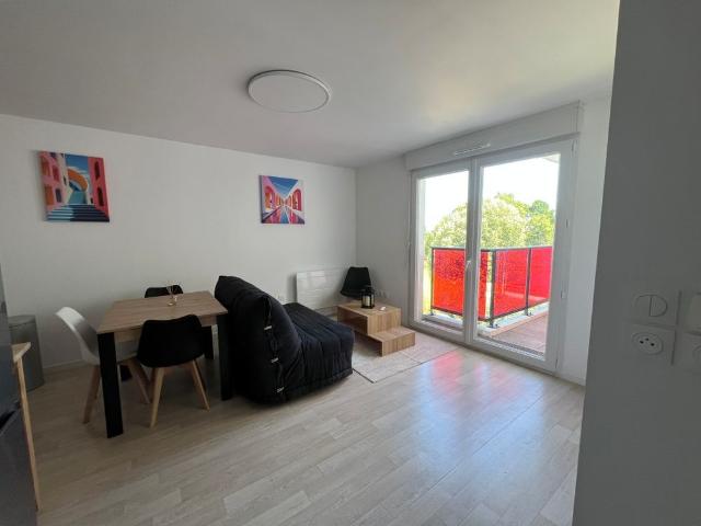 Location Appartement 2 pièces Meublé 40m² NANTES 44300