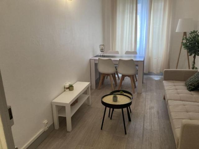 Location Appartement 2 pièces Meublé 40m² LISIEUX 14100