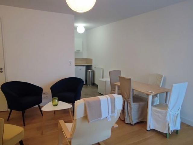 Location Appartement 2 pièces Meublé 42m² NANTES 44000