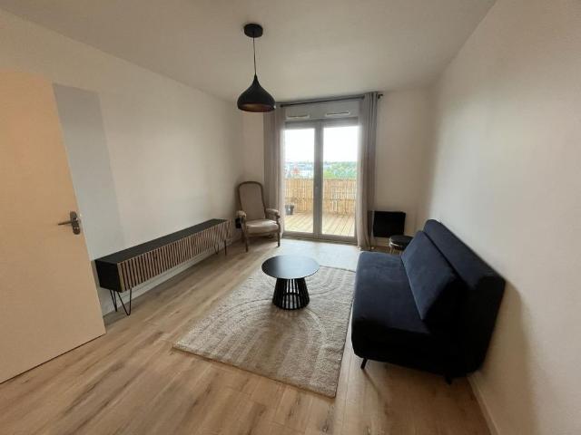 Location Appartement 2 pièces Meublé 45m² TRELAZE 49800
