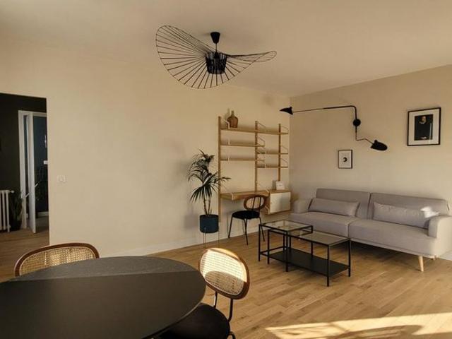 Location Appartement 2 pièces Meublé 46m² ISSY LES MOULINEAUX 92130