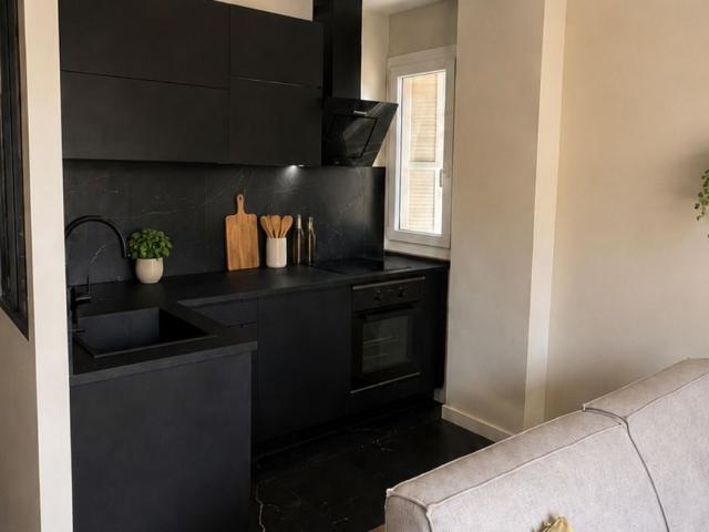 Location Appartement 2 pièces meublé de 40 m2 Nice Centr