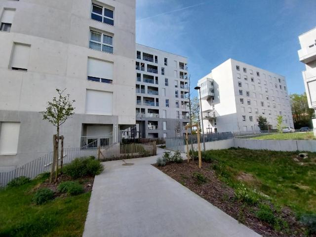 Location appartement 2 pièces NANTES 41m² à 597.38€/mois CDC Habitat