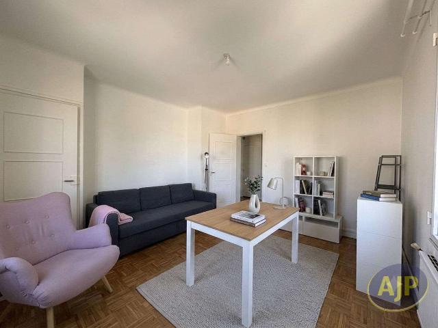 Location appartement 2 pièces Nantes Centre Ville 44