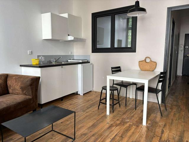 Location appartement 2 pièces Nantes Centre Ville 44
