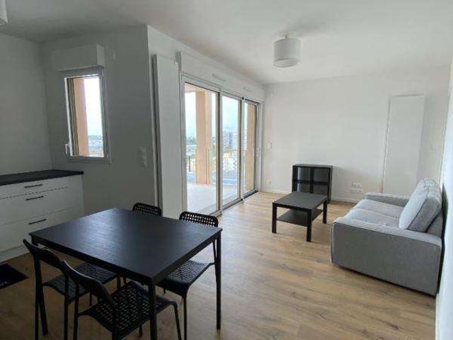 Location appartement 2 pièces Nantes Île de Nantes 44