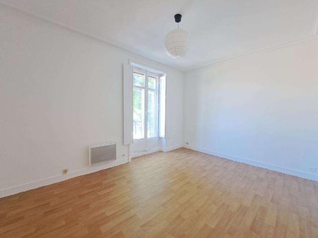 Location appartement 2 pièces Nantes Île de Nantes 44
