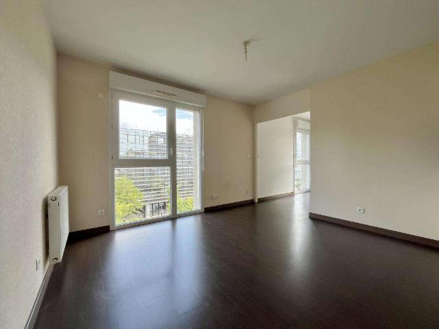 Location appartement 2 pièces Nantes Île de Nantes 44