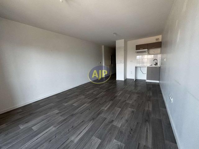 Location appartement 2 pièces Nantes Île de Nantes 44