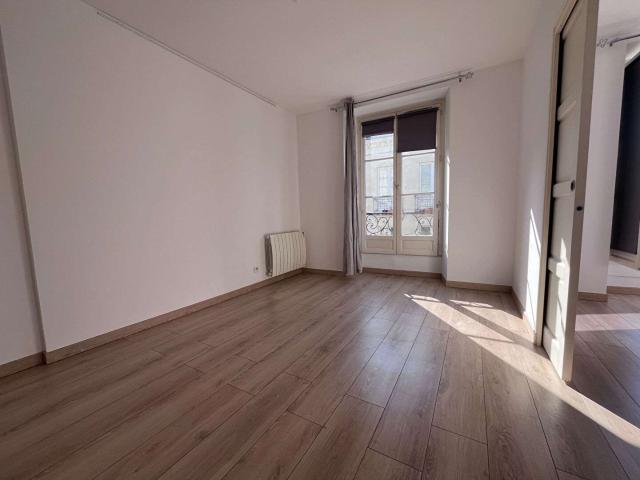 Location appartement 2 pièces Nantes Saint Clément Jardin des plantes 44