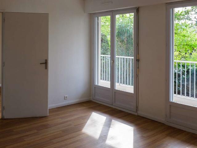Location appartement 2 pièces Nantes Saint Clément Jardin des plantes 44