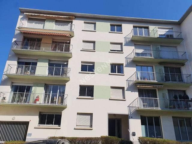 Location appartement 2 pièces Nantes Pont Du Cens Petit Port 44