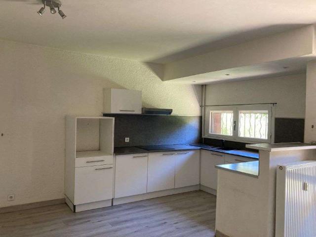 Location appartement 2 pièces Nîmes 30