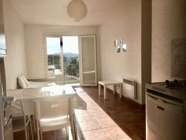 Location appartement 2 pièces Nîmes 30
