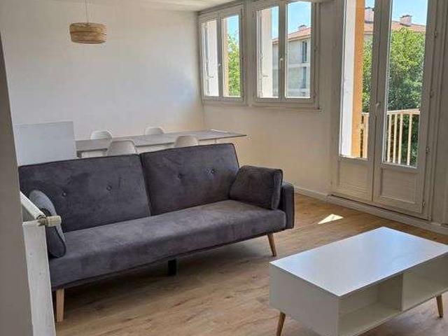 Location appartement 2 pièces Orange 84