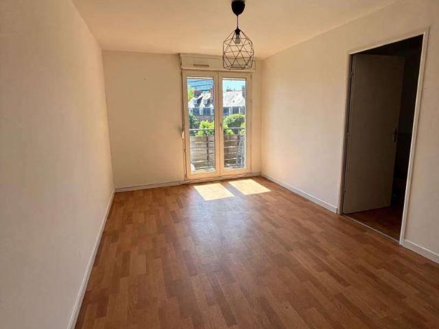 Location appartement 2 pièces Rennes Bourg L'evêque 35