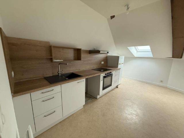 Location appartement 2 pièces Sablé Sur Sarthe Centre 72