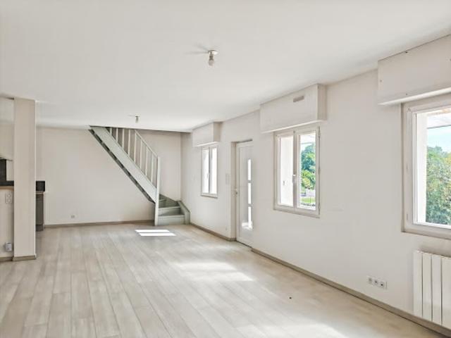 Location Appartement 2 pièces 81 m2 Saint Astier