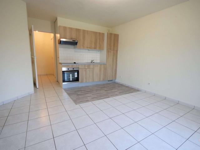 Location appartement 2 pièces Saint Brieuc Cesson, Le Légué, St Michel E/O 22