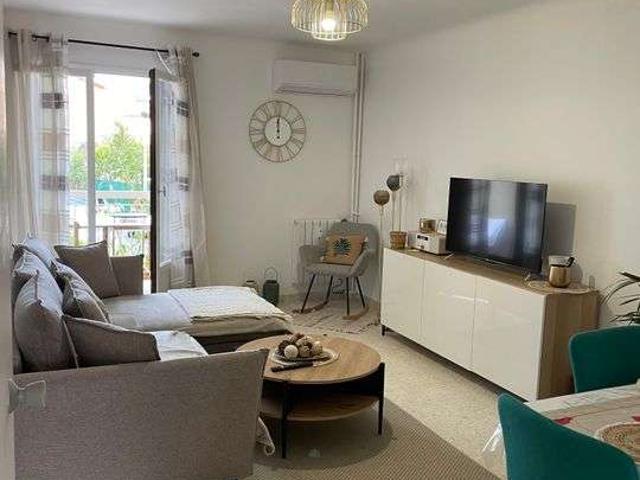 Location appartement 2 pièces Saint Raphaël 83
