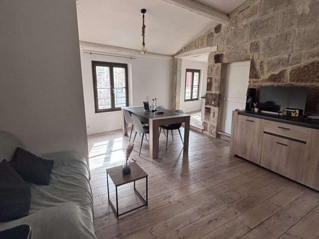 Location appartement 2 pièces Sommières 30