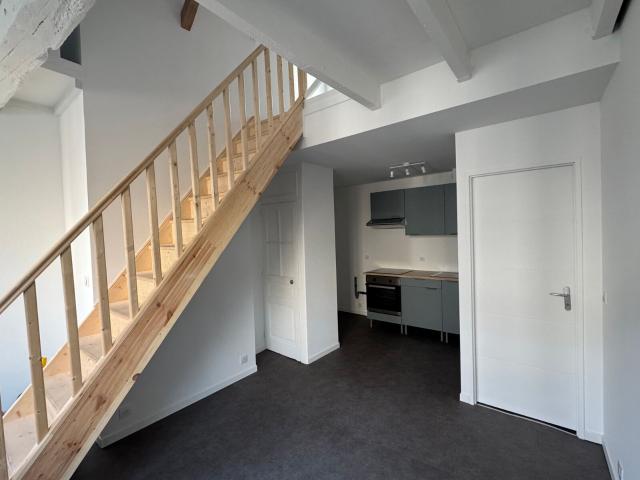 Location appartement, 33.5 m² T 2 à Limoges, 540 €