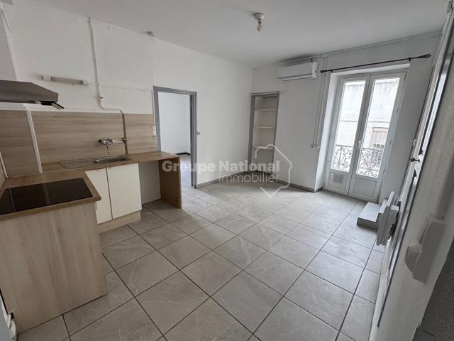 Location appartement 30.85 m², Nimes 30900 Gard